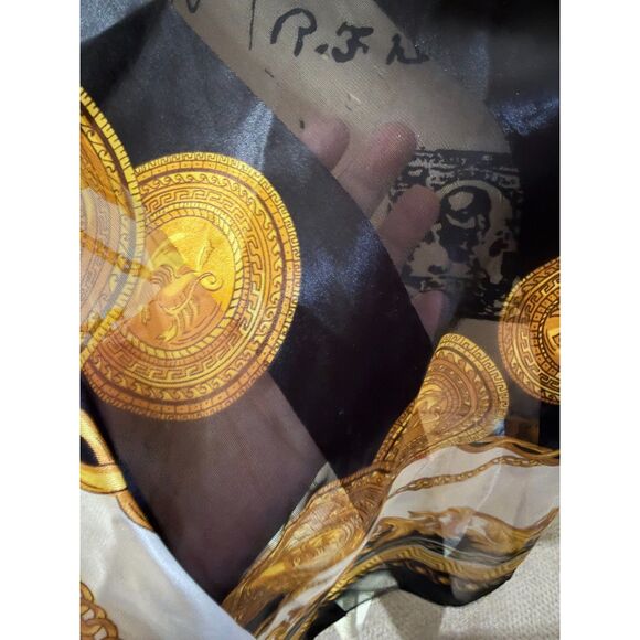 1990s Versace-Style Chain Medallion Scarf /Poncho – Silk Feel Polyester 34” - Picture 6 of 7